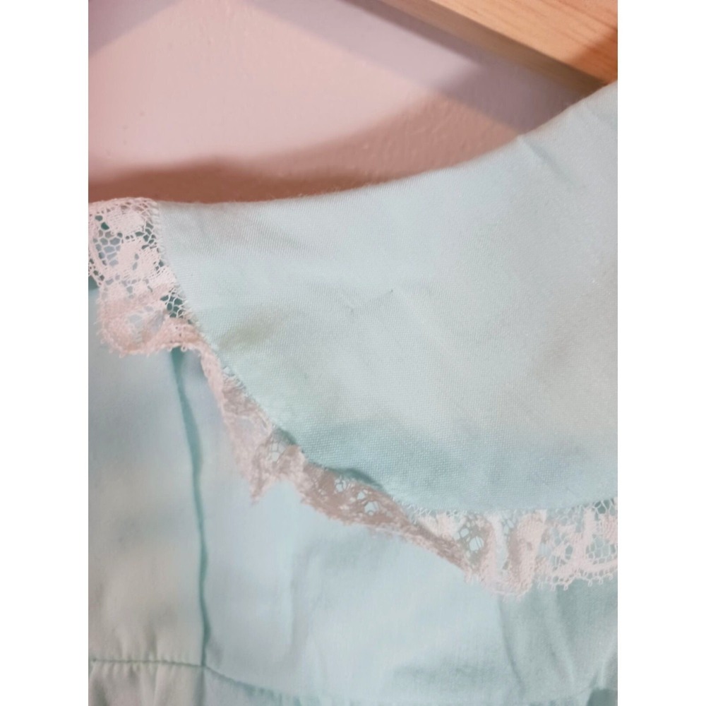 Vintage Sears Pajama Set Blue Floral Embroidered Lace 2 Piece Women 38 - Picture 8 of 8